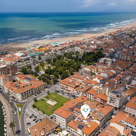 3 Ondina 200m From Sea Villa Viareggio